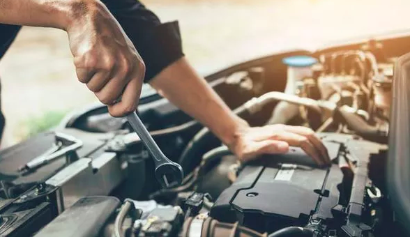 Truck Repair Workshop